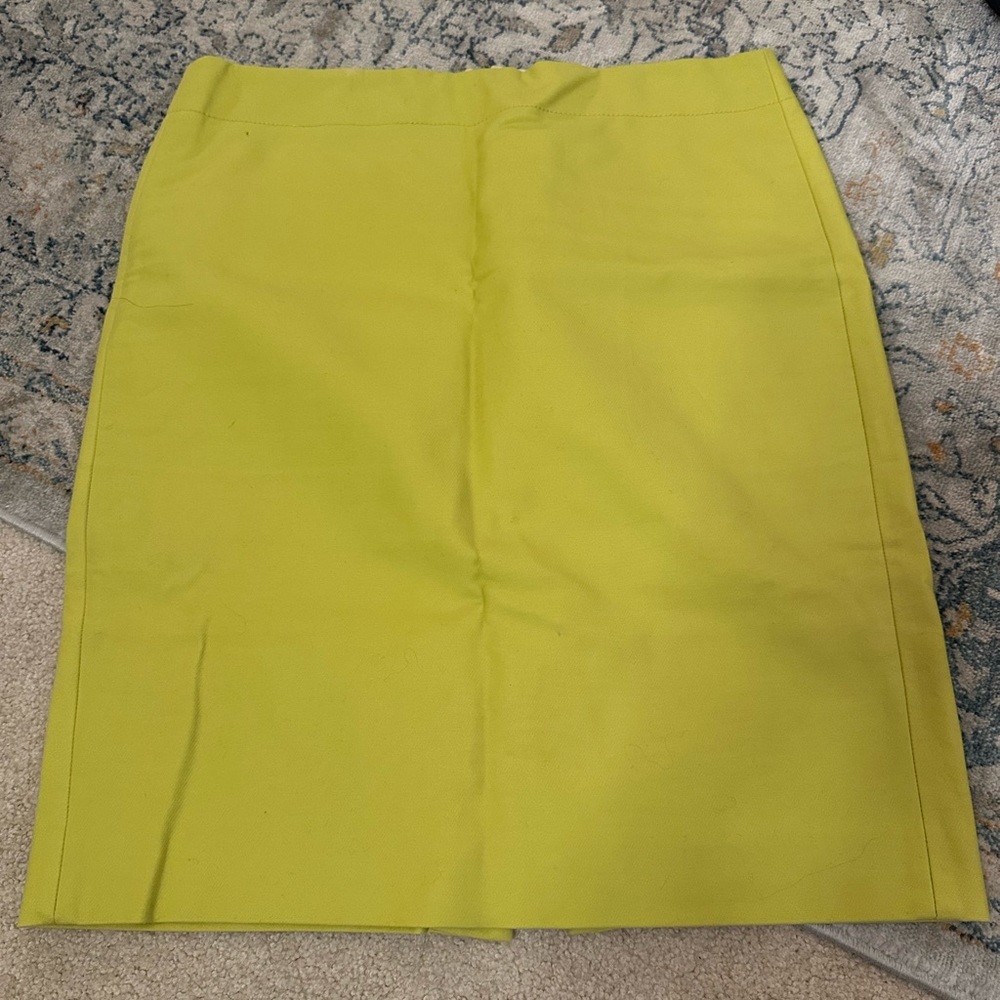 Key lime Green, Light Green J Crew No. 2 Pencil Skirt Size 10